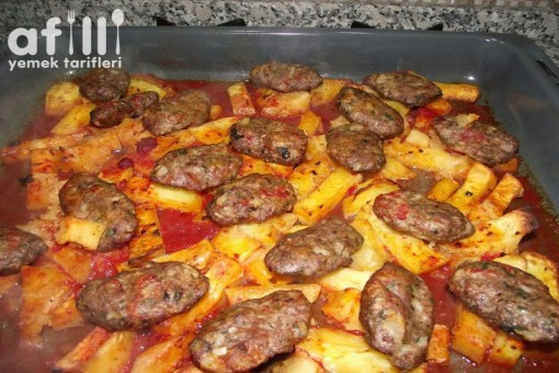 Fırında Köfte Patates Tarifi
